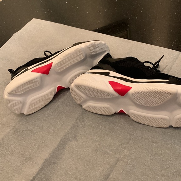 New wishbone sneakers - Picture 3 of 7